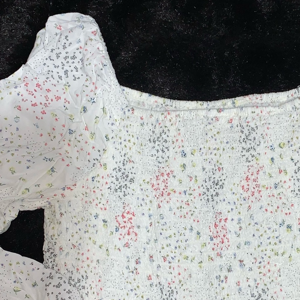 Elegant Floral Print 2XL Blouse Smocked - Picture 4 of 8